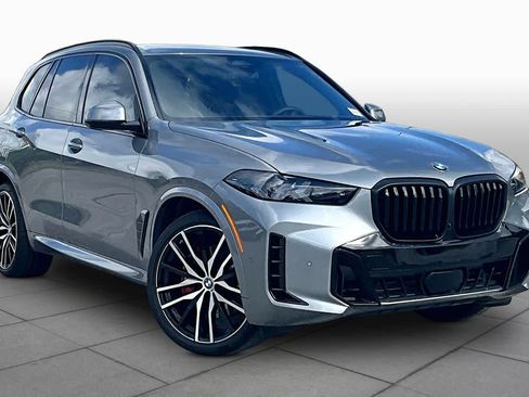 Used 2026 BMW X5 xDrive40i w/ M Sport Package AWD/4WD image 2
