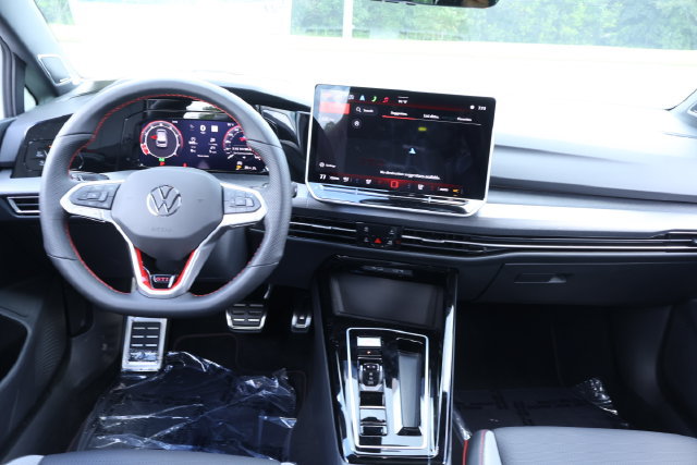 New 2026 Volkswagen GTI SE FWD image 14