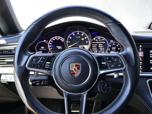 Used 2020 Porsche Panamera 4 AWD/4WD image 16