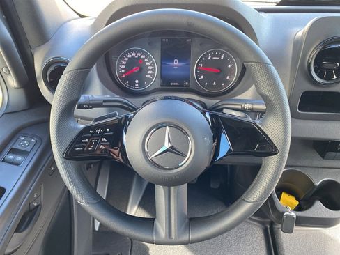 New 2025 Mercedes-Benz Sprinter 3500 image 9