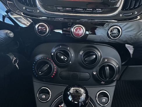Used 2017 FIAT 500 Pop FWD image 22