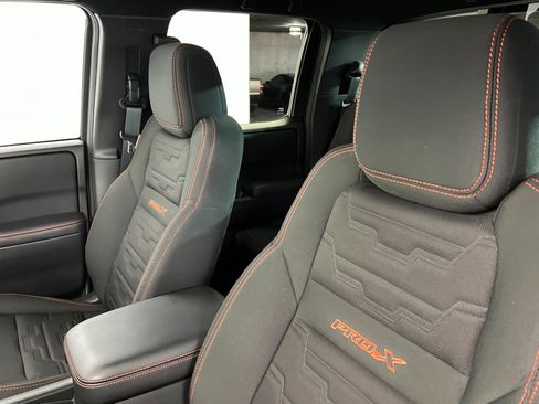 Used 2025 Nissan Frontier Pro-X w/ Pro Convenience Package image 16