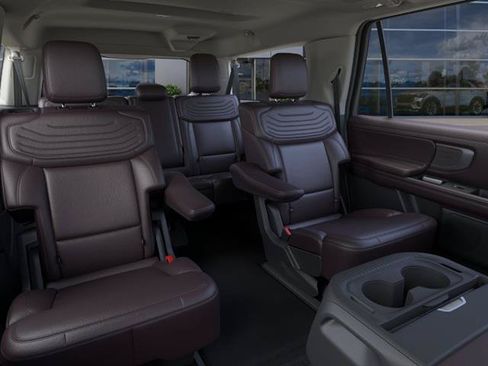 New 2026 Ford Expedition Max Platinum w/ Platinum Ultimate Package AWD/4WD image 12