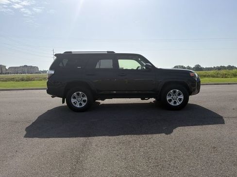 Used 2024 Toyota 4Runner SR5 RWD image 6