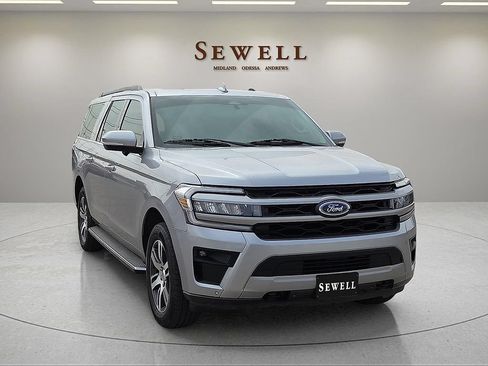 Used 2022 Ford Expedition Max XLT AWD/4WD image 7