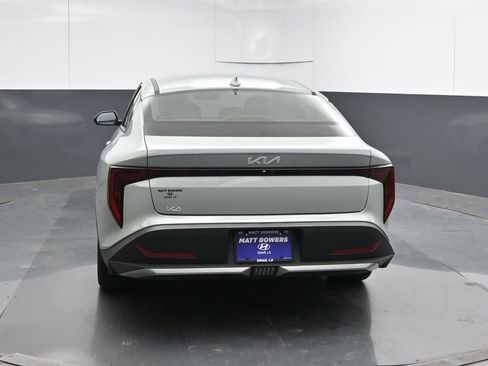 Used 2025 Kia K4 LXS FWD image 4