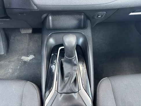 Used 2024 Toyota Corolla LE FWD image 24