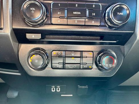 Used 2018 Ford F150 XLT w/ Equipment Group 301A Mid image 14