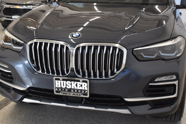 Used 2021 BMW X5 xDrive40i w/ Premium Package AWD/4WD image 14