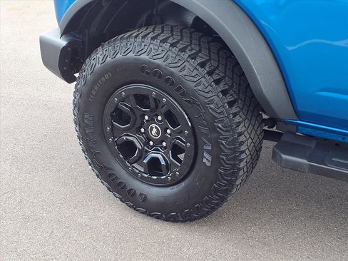 Used 2022 Ford Bronco Wildtrak image 29