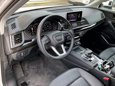 Used 2019 Audi Q5 2.0T Premium Plus image 17