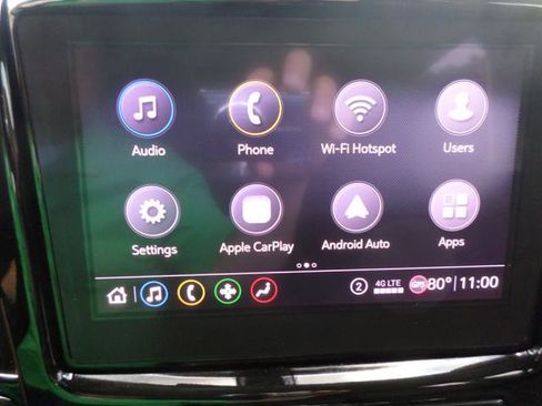 Used 2021 Chevrolet Traverse LT image 23