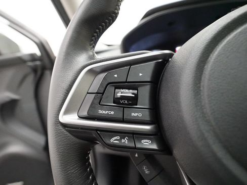 Used 2024 Subaru Forester Premium AWD/4WD image 18