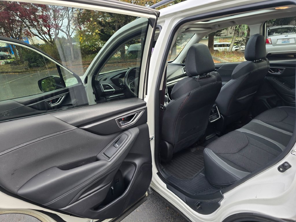 Used 2019 Subaru Forester Premium w/ Popular Package #1 AWD/4WD image 8
