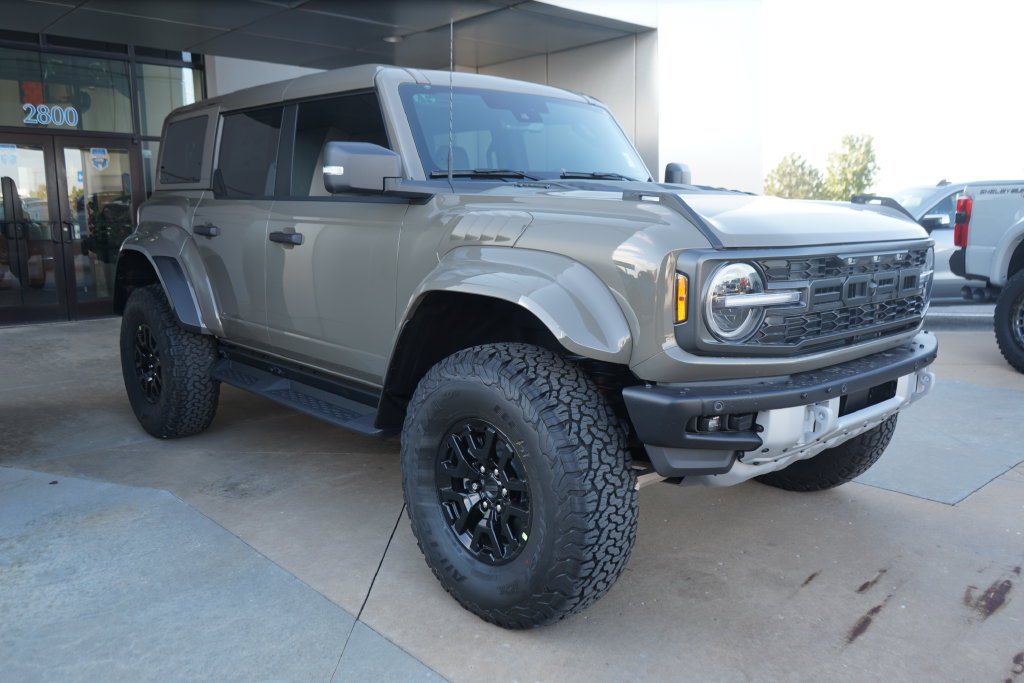 New 2026 Ford Bronco Raptor AWD/4WD image 3