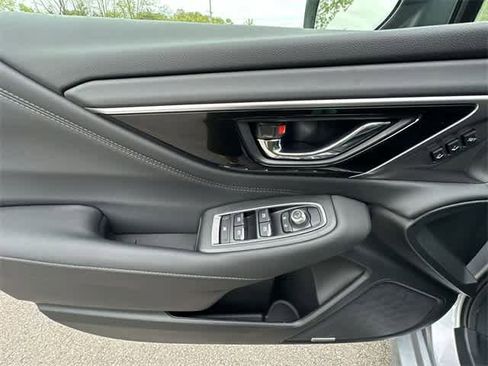 Certified 2025 Subaru Legacy Limited image 17