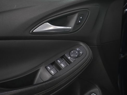 Used 2020 Buick Encore GX Select FWD image 22