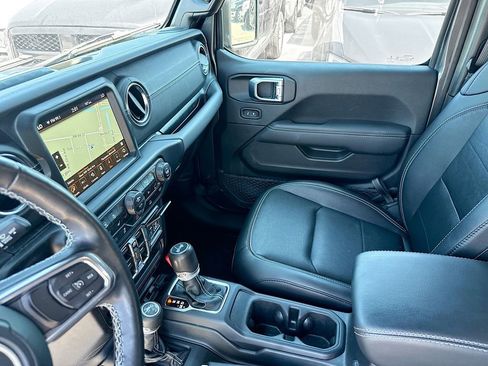 Used 2021 Jeep Wrangler Unlimited Sahara w/ Cold Weather Group image 26