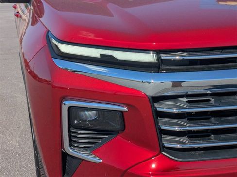 New 2026 Chevrolet Traverse LT w/ Enhanced Driving Package image 10