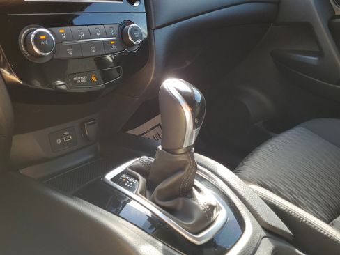 Used 2020 Nissan Rogue S w/ Special Edition Package image 28