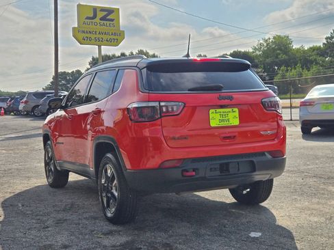 Used 2017 Jeep Compass Trailhawk w/ Leather Interior Group AWD/4WD image 4