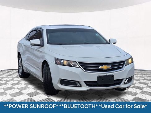 Used 2017 Chevrolet Impala LT w/ Convenience Package image 4
