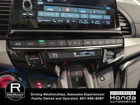New 2026 Honda Odyssey Touring image 9