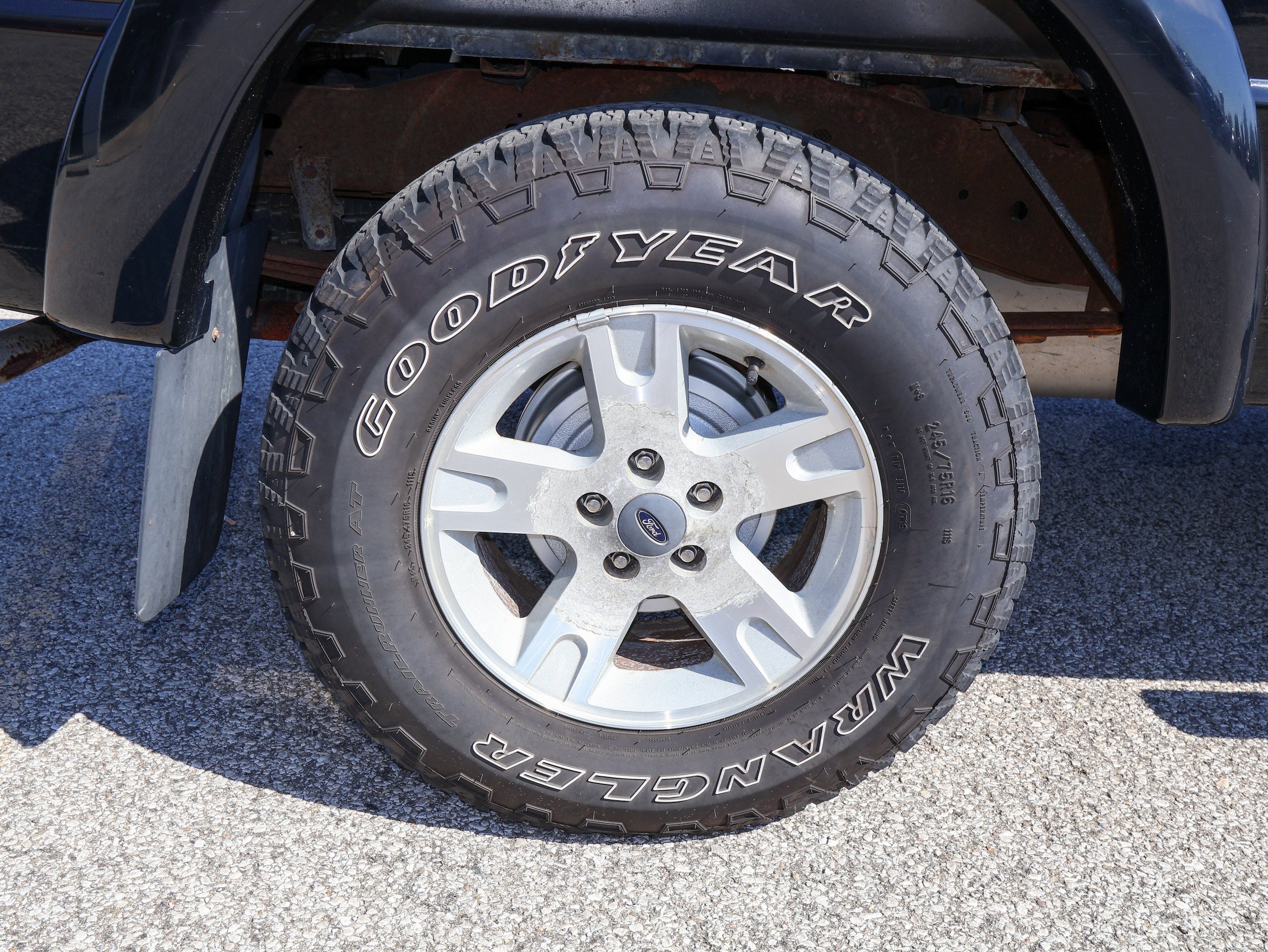 Used 2004 Ford Ranger XLT AWD/4WD image 24