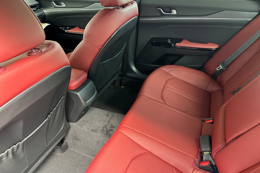 New 2027 Kia K5 GT-Line AWD/4WD image 14