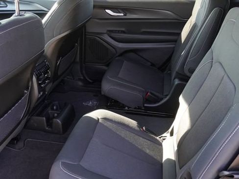 New 2026 Jeep Grand Cherokee L Laredo AWD/4WD image 13
