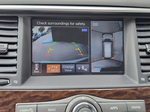Used 2019 Nissan Armada Platinum w/ Captain's Chairs Package AWD/4WD image 17