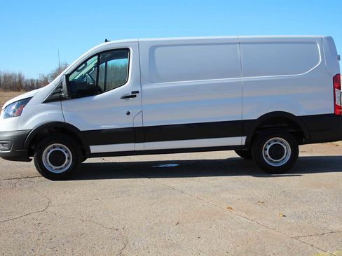 New 2024 Ford Transit 250 Low Roof image 5