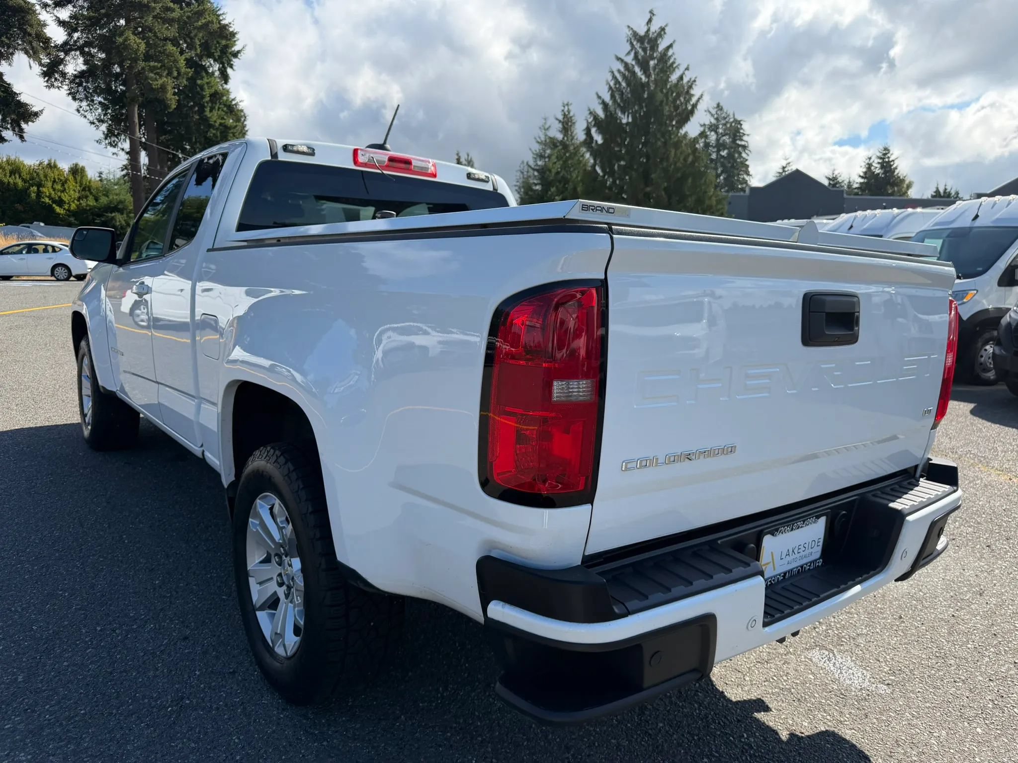 Used 2022 Chevrolet Colorado LT w/ Fleet Safety Package RWD image 8