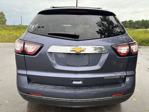 Used 2014 Chevrolet Traverse LS FWD image 4