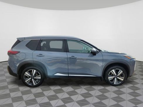 Certified 2022 Nissan Rogue SL w/ SL Premium Package image 6