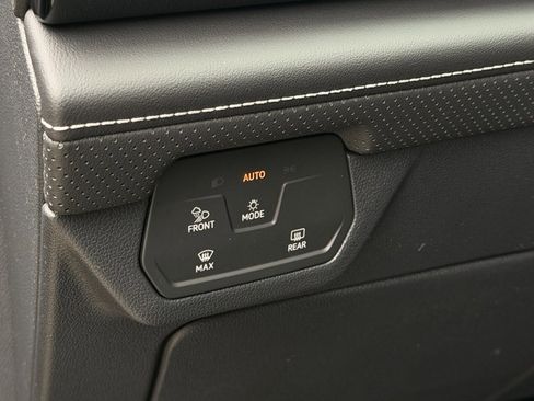 New 2026 Volkswagen Atlas SE image 21