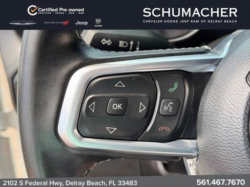 Certified 2022 Jeep Wrangler Unlimited Sahara w/ LED Lighting Group AWD/4WD image 26