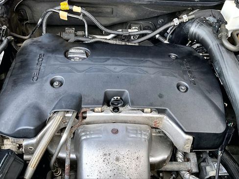 Used 2018 Chevrolet Equinox LT w/ Sun & Infotainment Package image 33