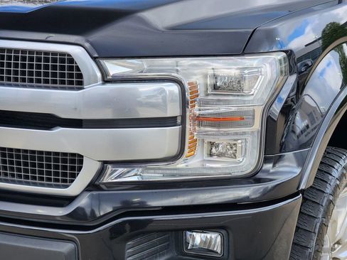 Used 2019 Ford F150 Platinum w/ Equipment Group 701A Luxury image 9