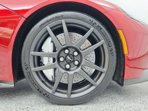 Used 2019 Ford GT image 14