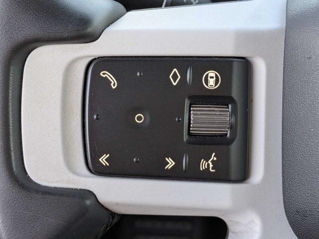 Used 2025 Land Rover Defender 110 S AWD/4WD image 27