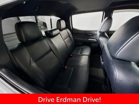 Certified 2021 Toyota Tacoma Limited AWD/4WD image 27