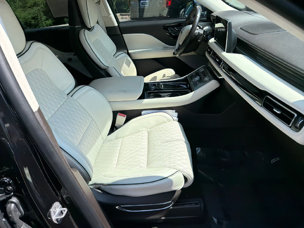 Used 2020 Lincoln Aviator Black Label w/ Dynamic Handling Package AWD/4WD image 13