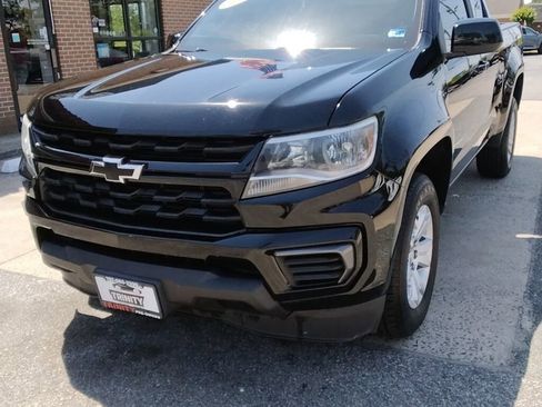 Used 2021 Chevrolet Colorado LT w/ Fleet Safety Package RWD image 1
