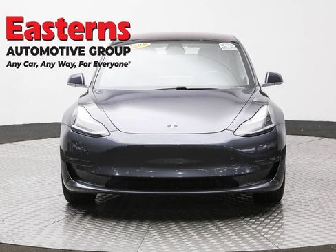 Used 2018 Tesla Model 3 Long Range image 2