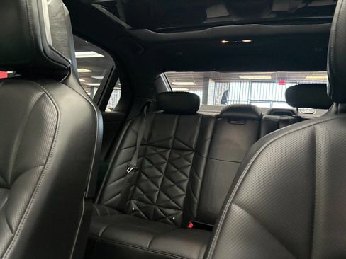 Used 2025 BMW 740i w/ Premium Package image 48