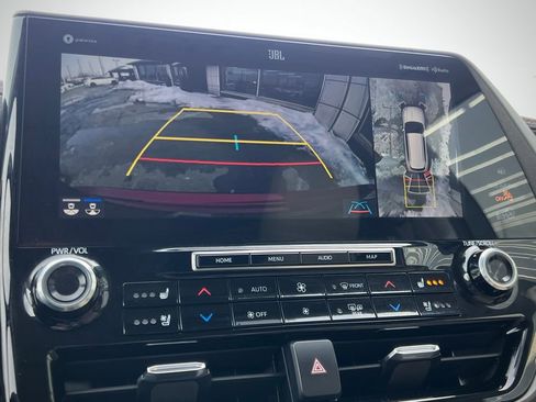 Used 2020 Toyota Highlander Limited image 51