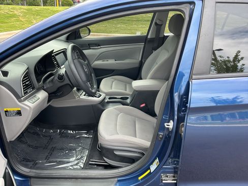 Used 2018 Hyundai Elantra SEL FWD image 16