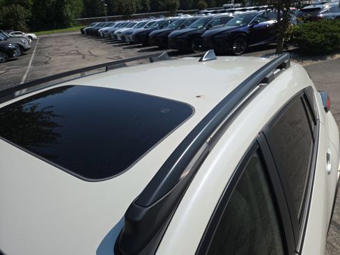 Used 2024 Subaru Crosstrek 2.0i Premium AWD/4WD image 17