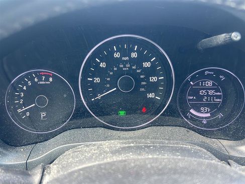 Used 2019 Honda HR-V Sport image 11